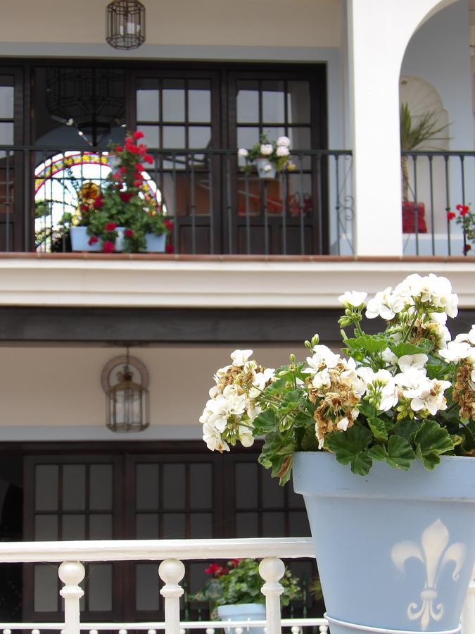 Palacio Donana , Rural & Luxury El Rocio Exterior photo
