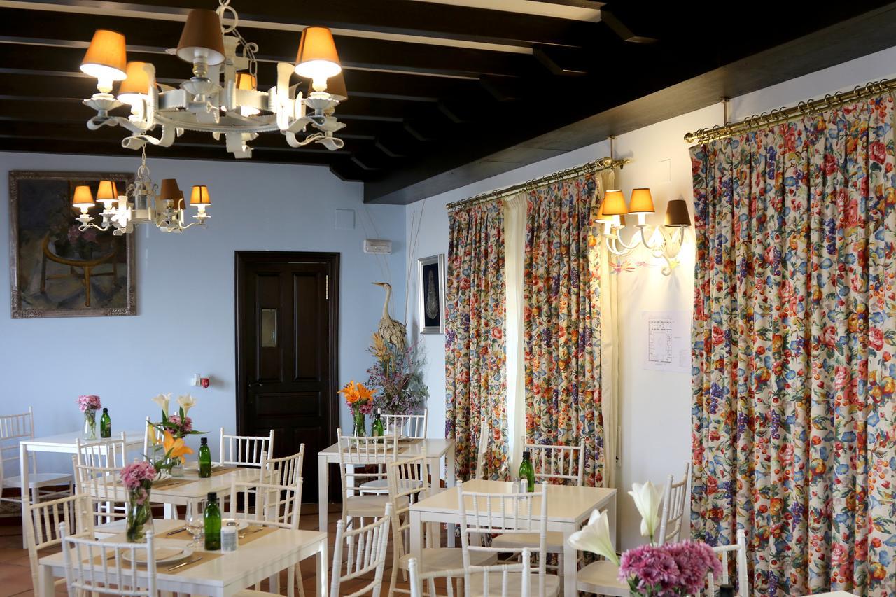 Palacio Donana , Rural & Luxury El Rocio Exterior photo